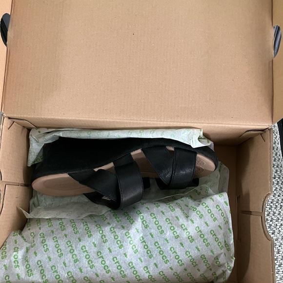 Crocs Black Criss-Cross Sandals - Picture 4 of 4